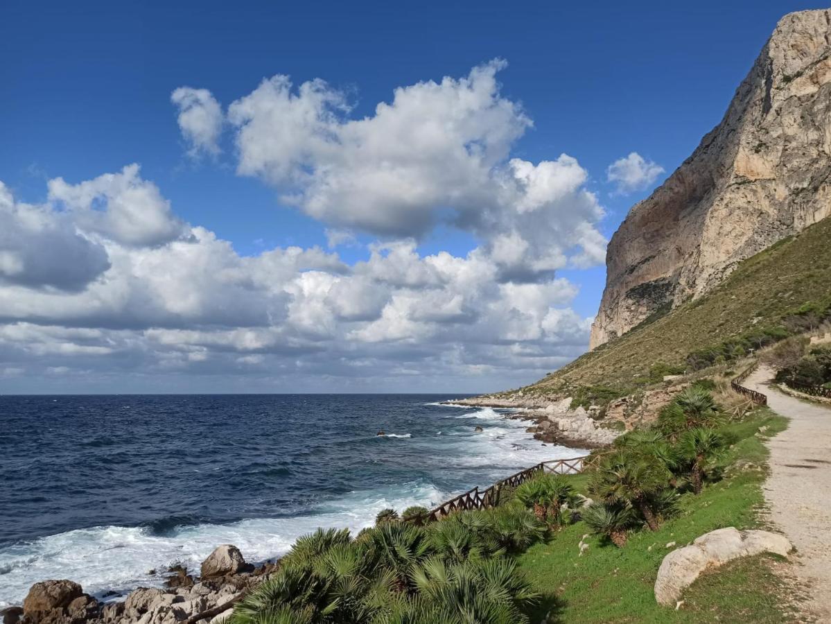 Mondello Stesicoro Apartment Palermo Ngoại thất bức ảnh